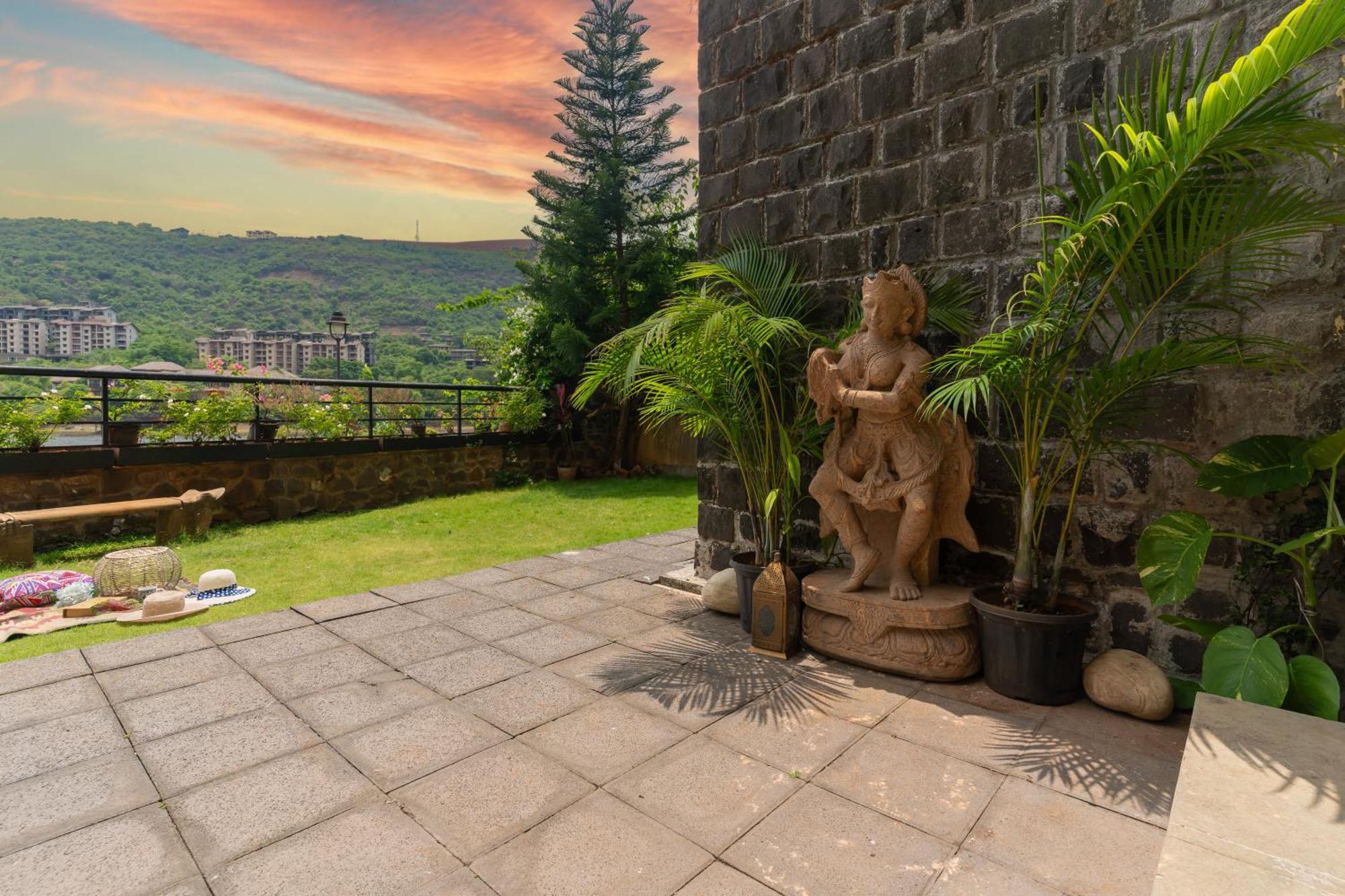 Lavasa Holiday Home ภายนอก รูปภาพ