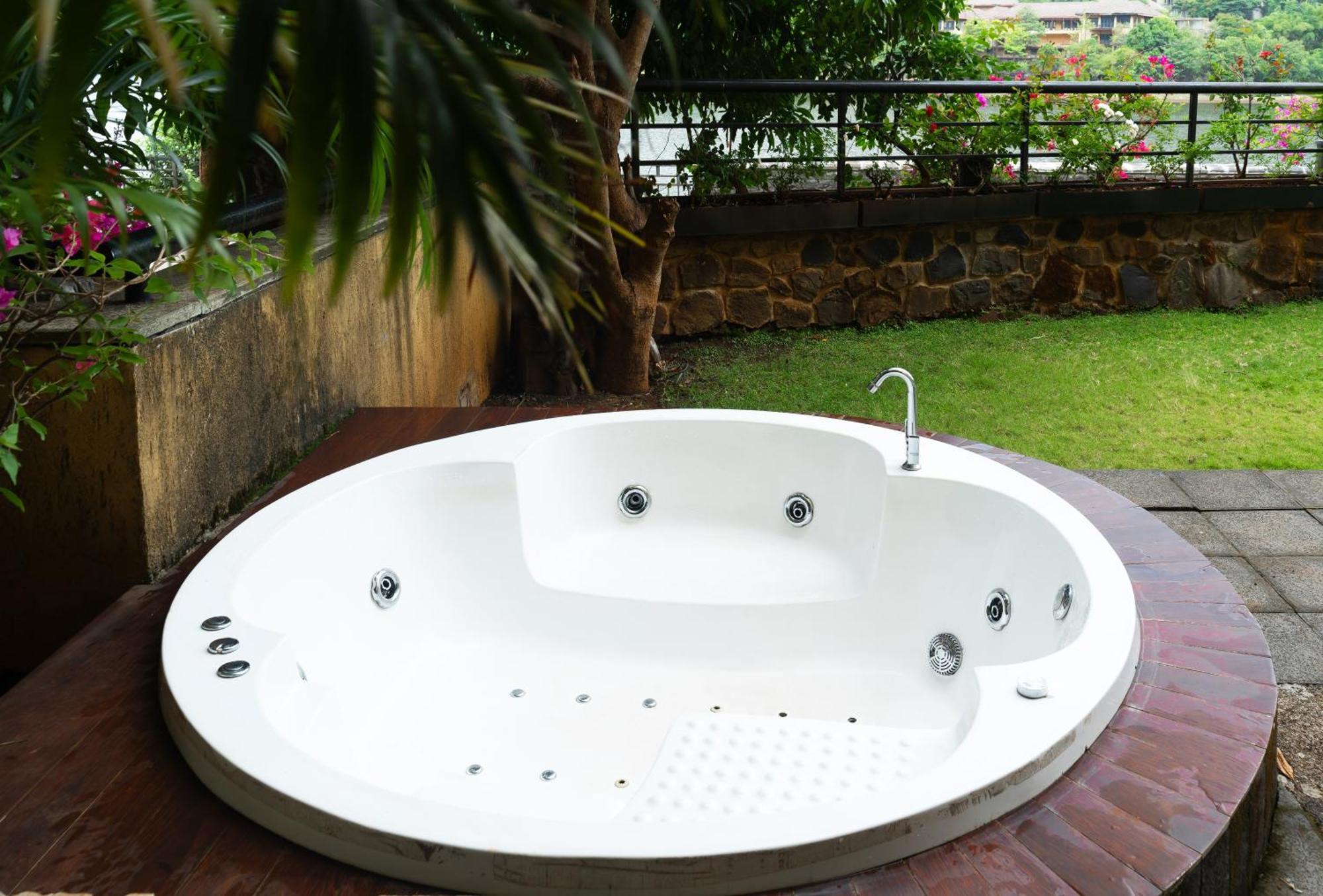 Lavasa Holiday Home ภายนอก รูปภาพ